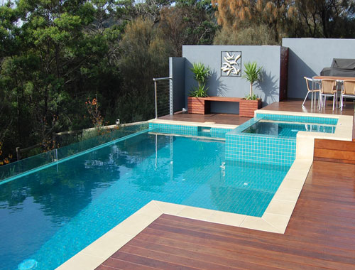 Fiberglass Plunge Swimming Pool Manufacturer in Kanpur