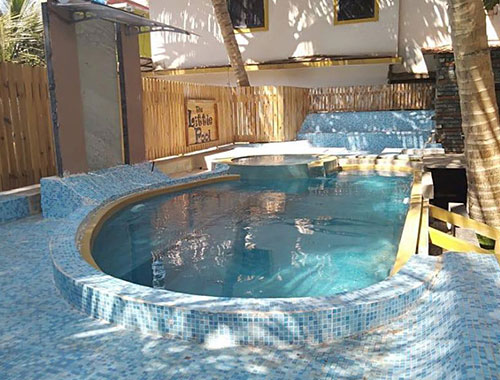 Olive Swimming Pool Manufacturer in Kanpur