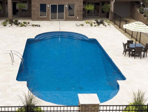 Oval Shaped Swimming Pools Manufacturer in Kanpur