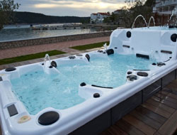 Spa Pool Manufacturer in Kanpur