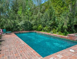 Backyard Showcase Swimming Pool Design in Kanpur